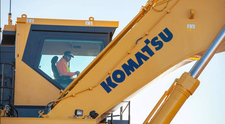 Komatsu Excavators for Construction
